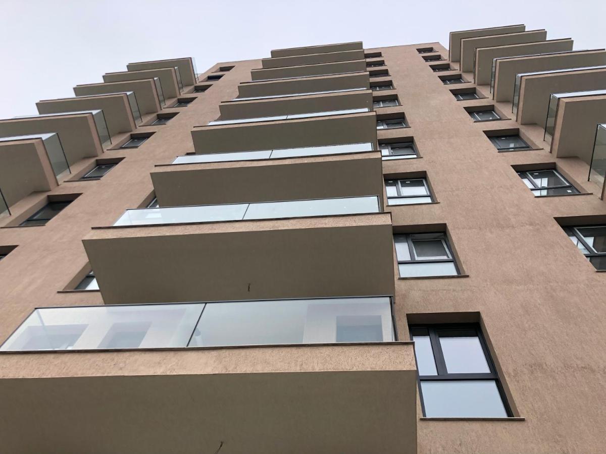 Luxury Westpark 2-Room Apartment Lakeview W5 Бухарест Екстер'єр фото
